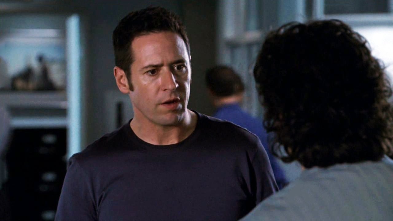 Numb3rs - Season 3 Episode 12 : Nine Wives