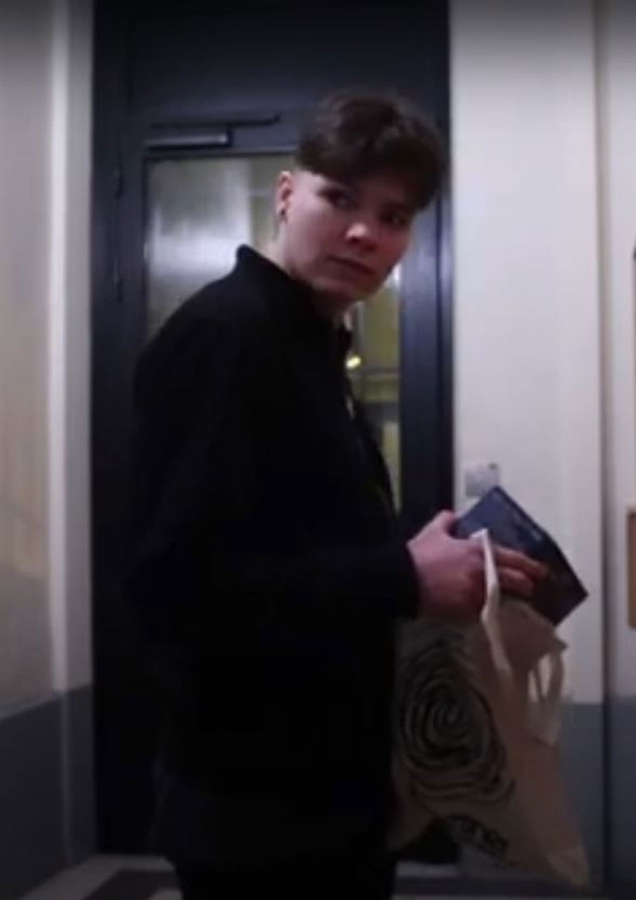 Faites les Bons Choix Backdrop