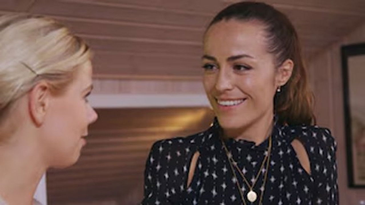 Julies Madselskaber — Épisode 4