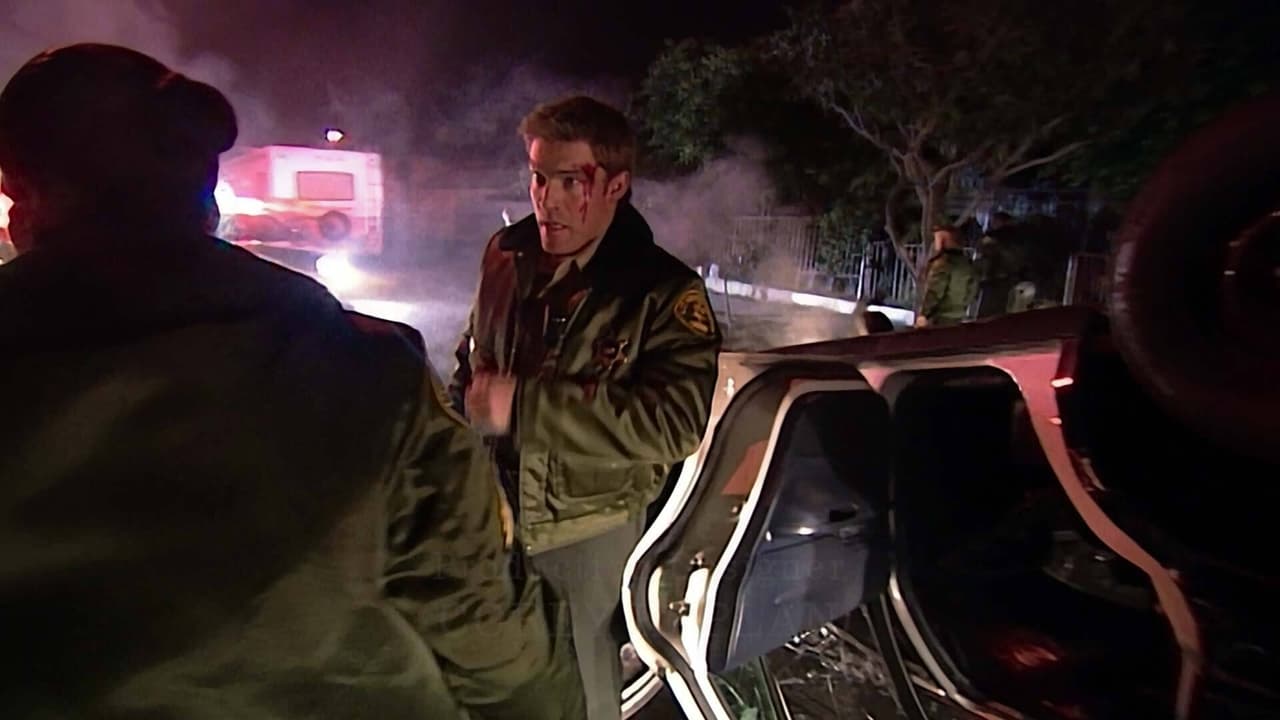 The X-Files - Season 7 Episode 12 : X-Cops