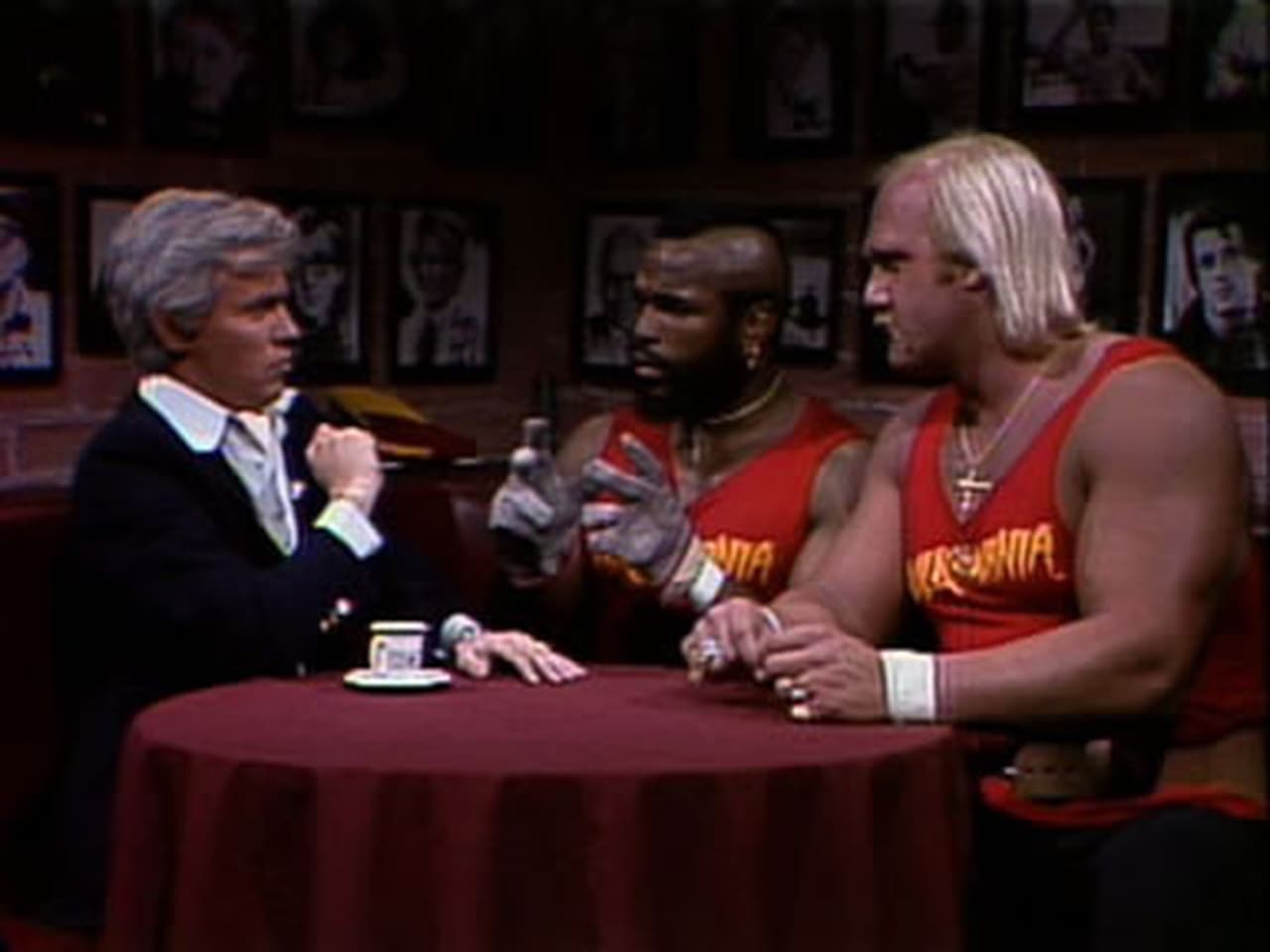 Saturday Night Live - Season 10 Episode 15 : Mr. T & Hulk Hogan/The Commodores