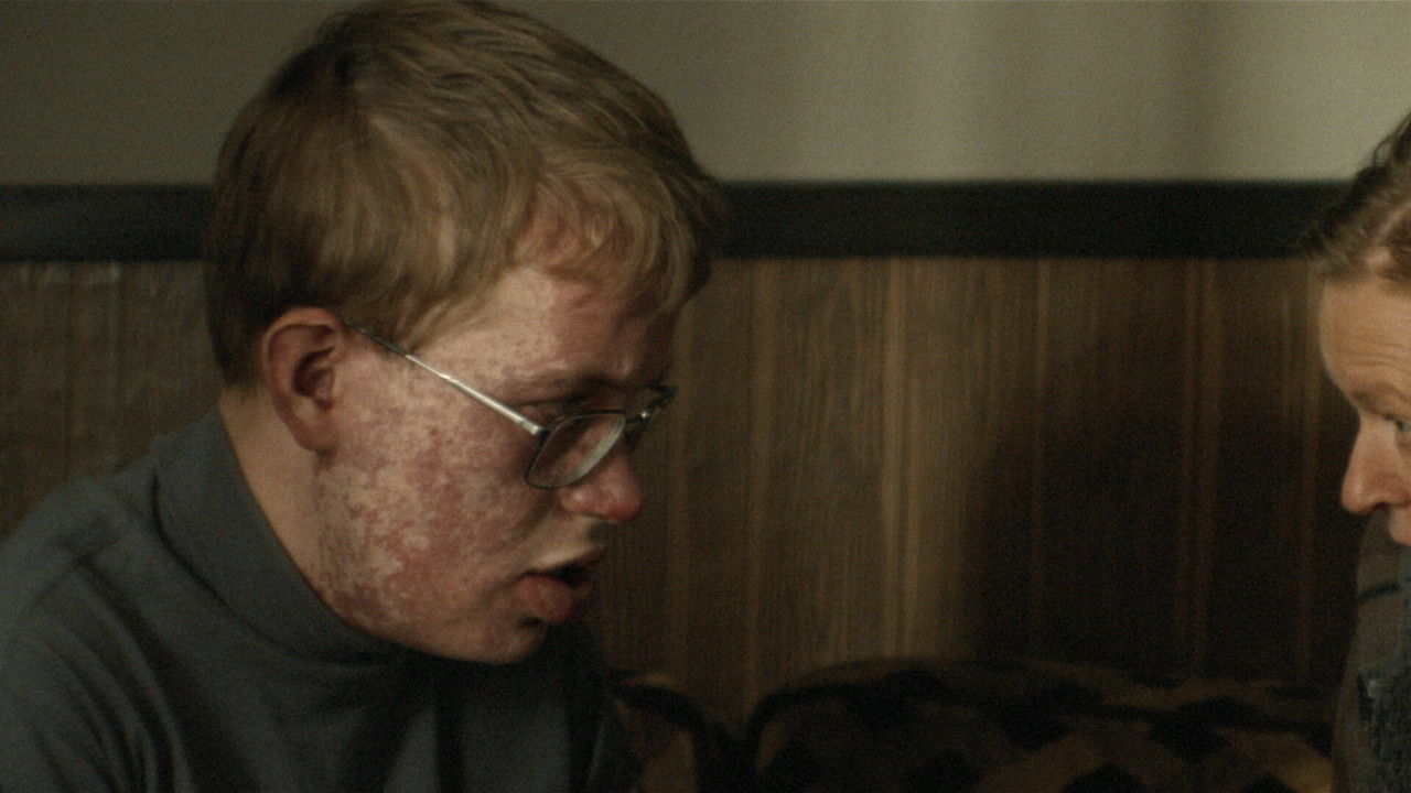 Land of Sin — L'abeille reine