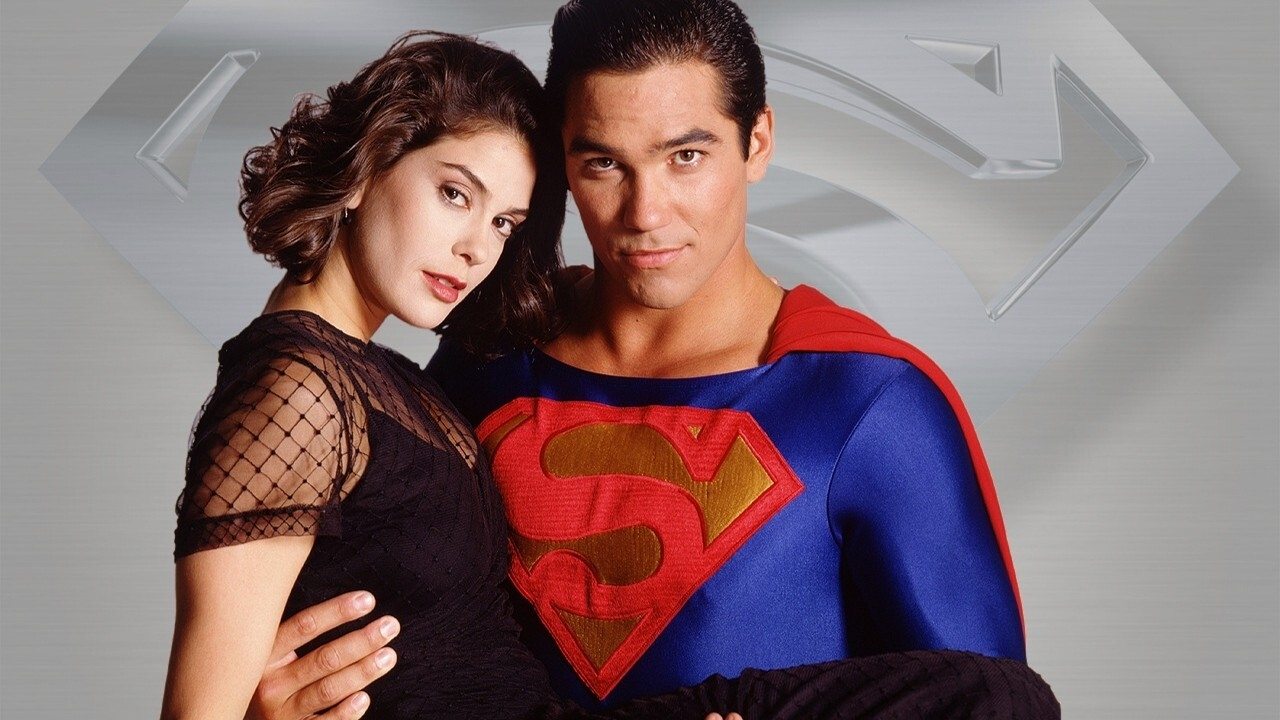 Lois & Clark: The New Adventures of Superman background