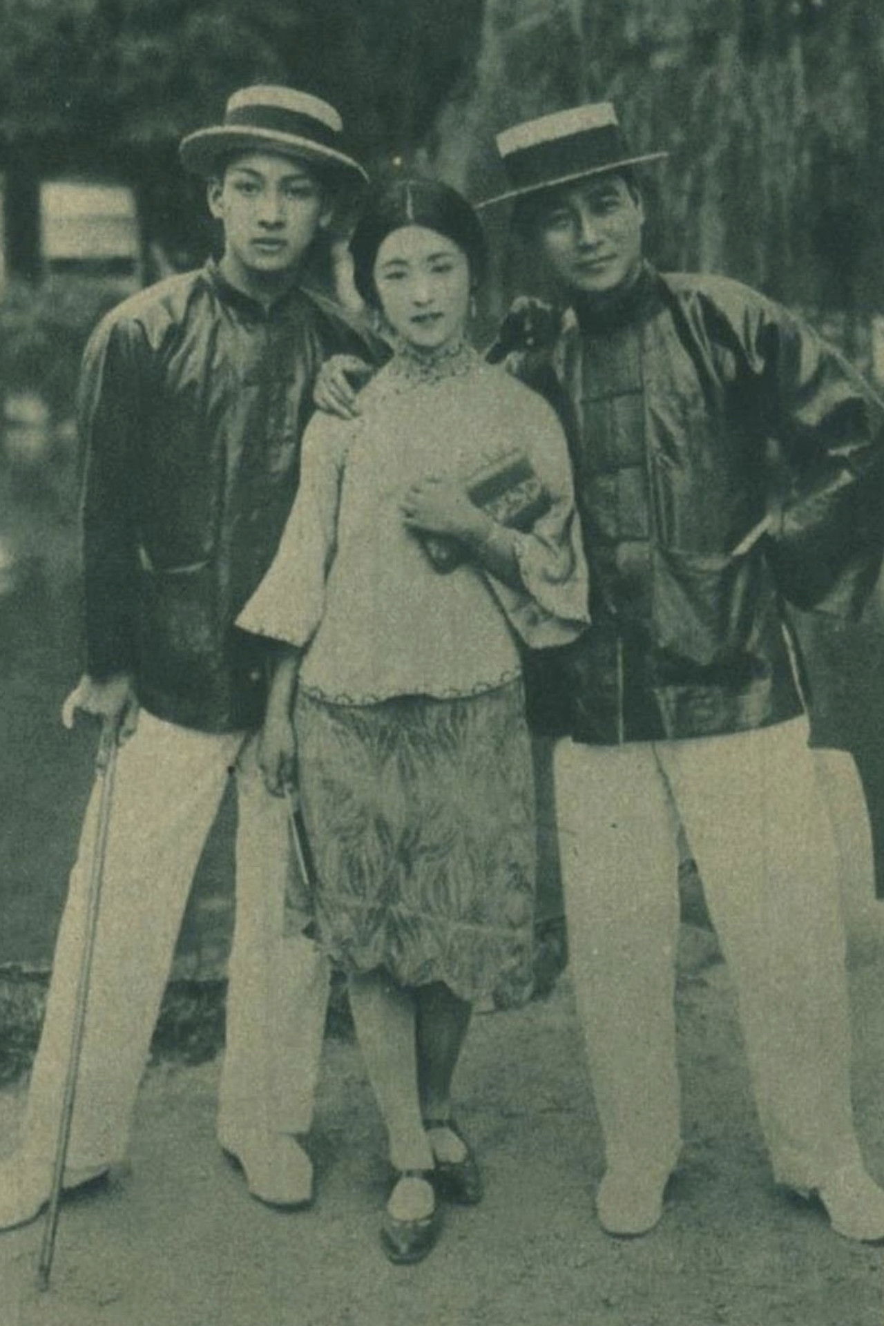 Chronicles of a Sea Country Backdrop