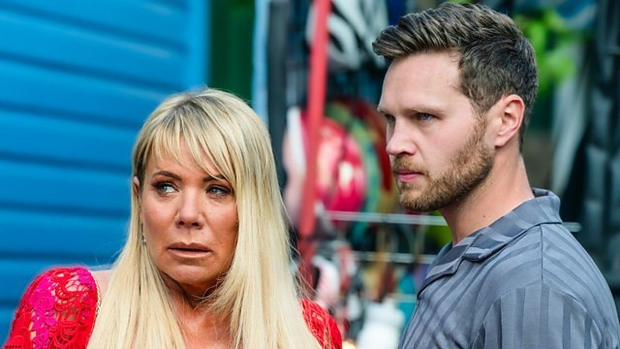 EastEnders - Season 39 Episode 118 : 24/07/2023