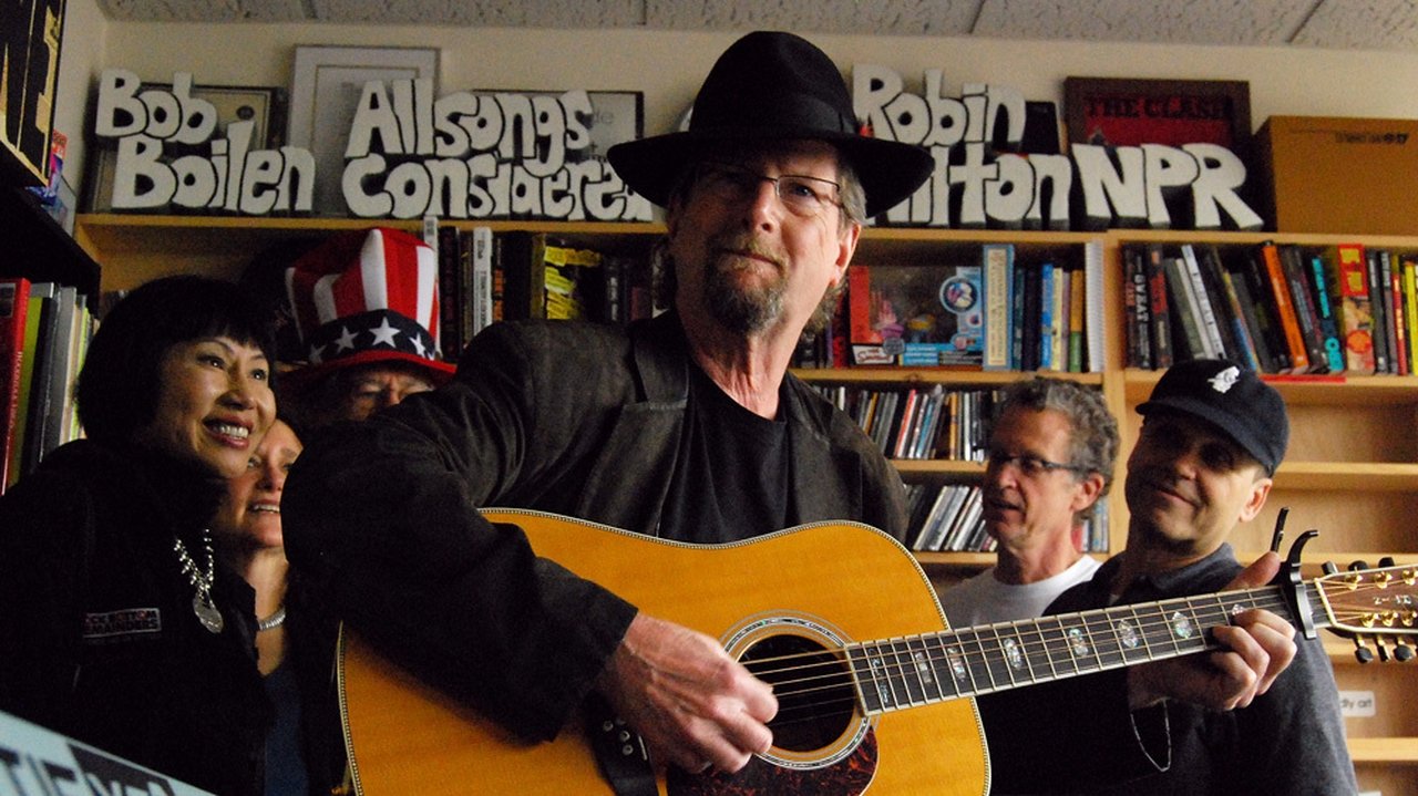 NPR Tiny Desk Concerts - Season 3 Episode 22 : Roger McGuinn With Amy Tan, Dave Barry And More: Authors At The Tiny Desk