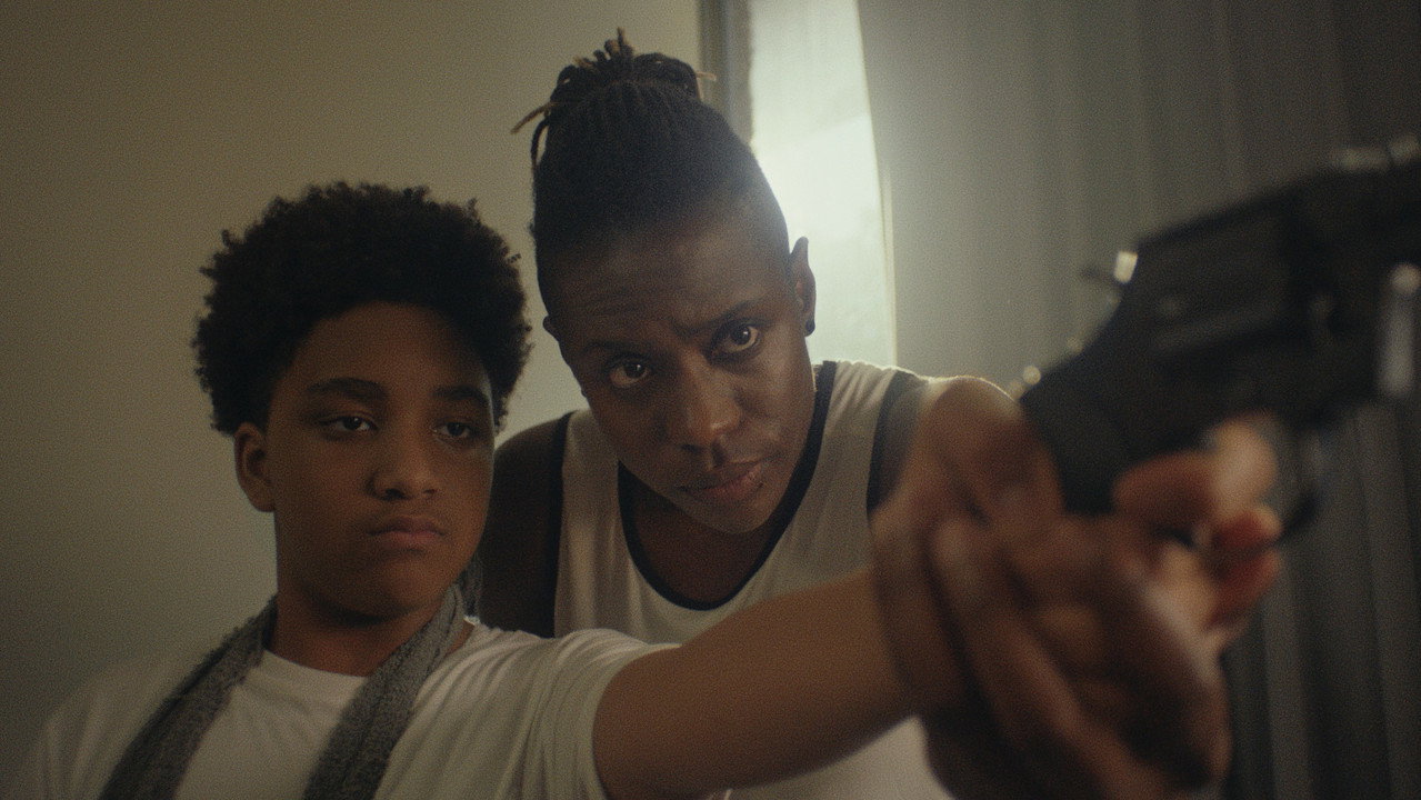 LandLord still 4
