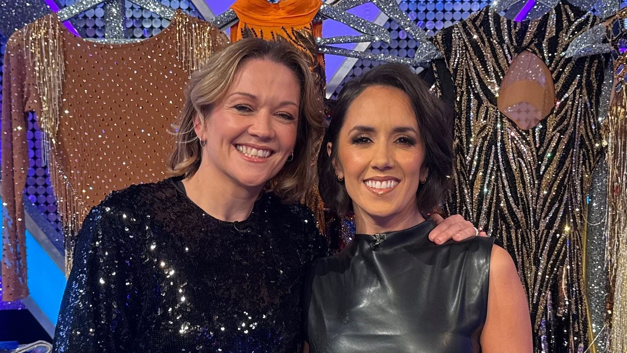 Strictly Come Dancing: It Takes Two - Season 22 Episode 54 : Episode 54
