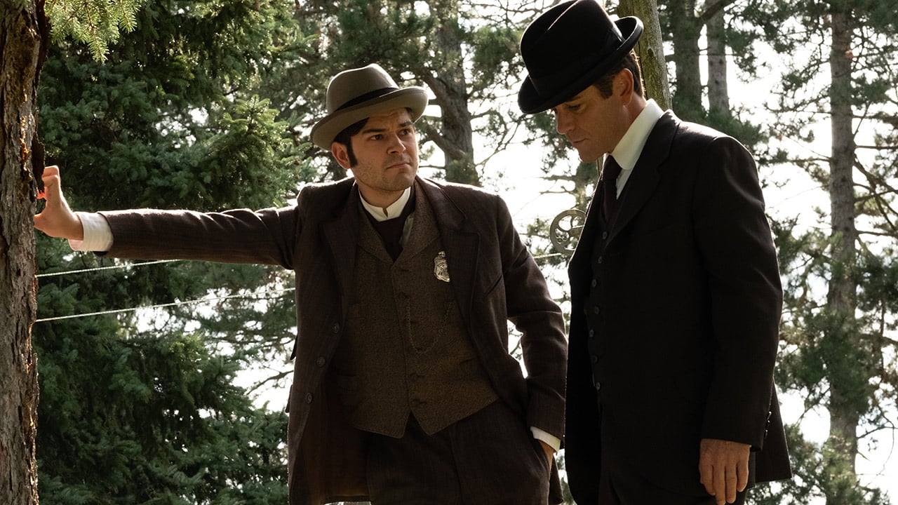 Murdoch Mysteries - Season 12 Episode 12 : Six of the Best