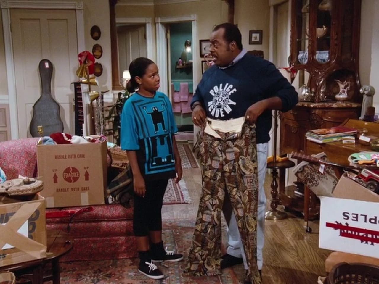 Family Matters - Season 1 Episode 11 : The Quilt