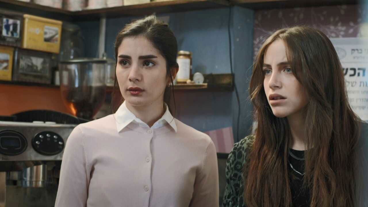 בת השוטר — Épisode 13