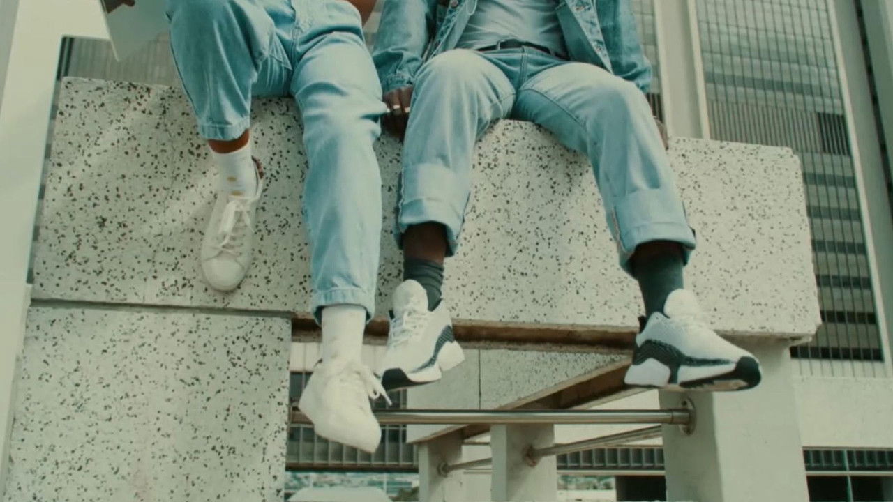 Est-il vrai que ... ? — Est-il vrai que les hommes ont toujours porté le pantalon ?