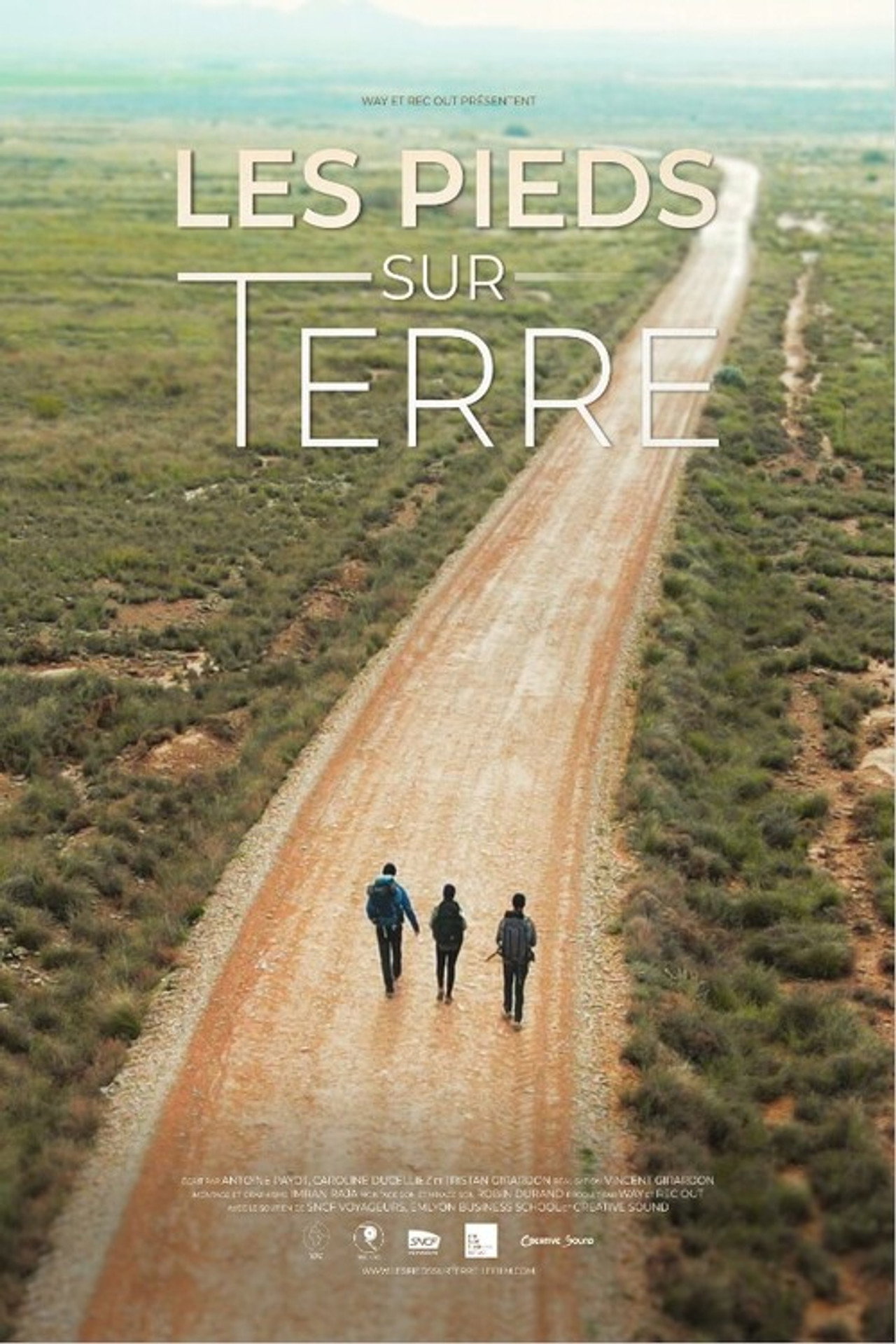 Les pieds sur terre filmaffisch