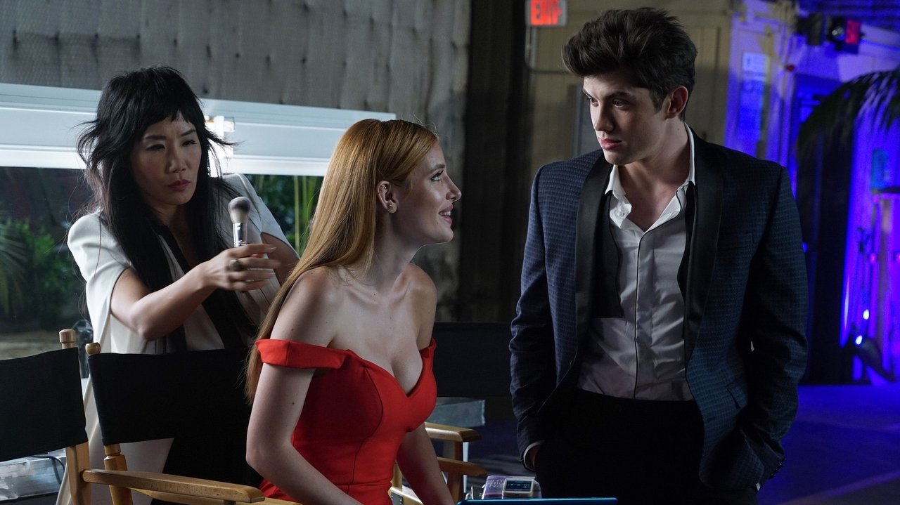 Famous in Love - Season 1 Episode 3 : Not So Easy A