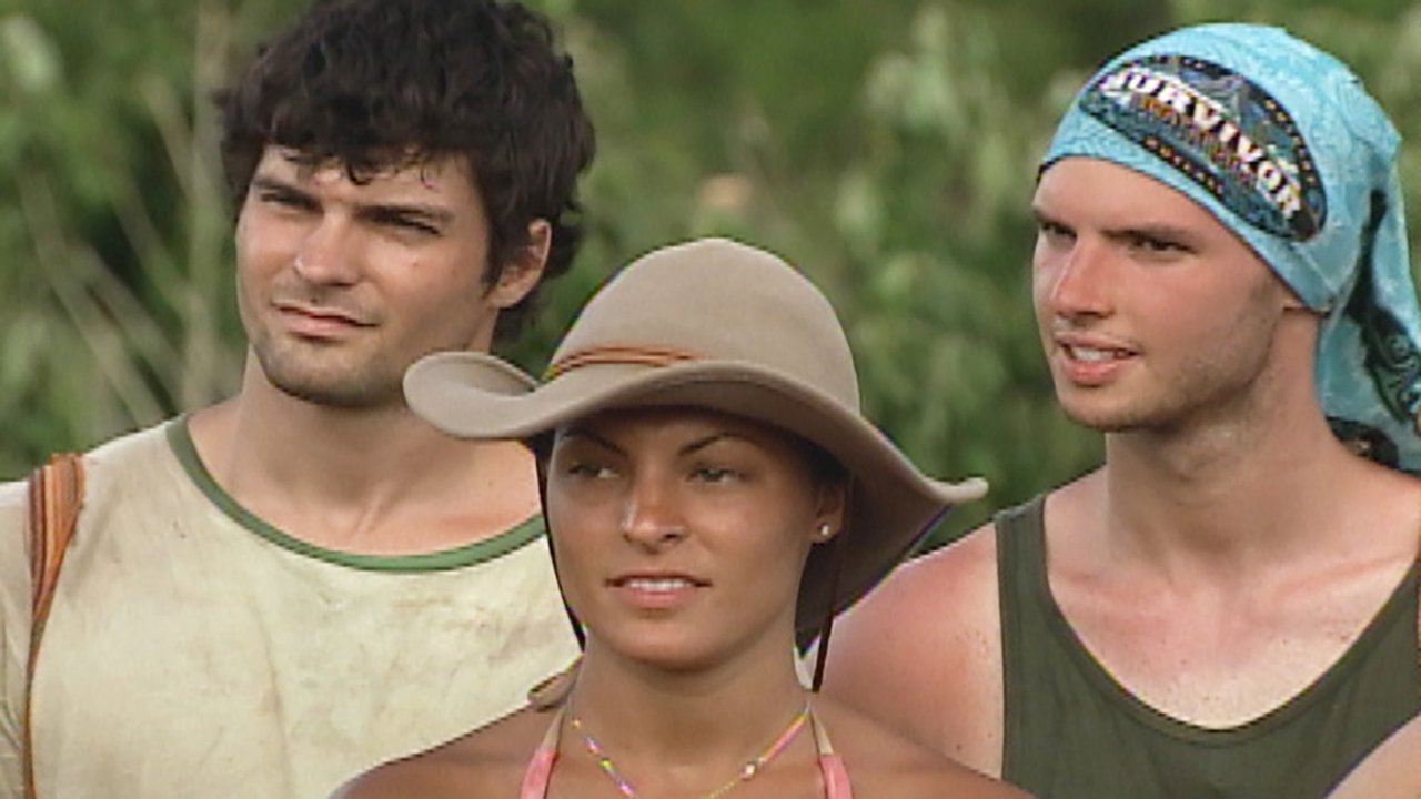 Survivor - Season 11 Episode 2 : Man Down