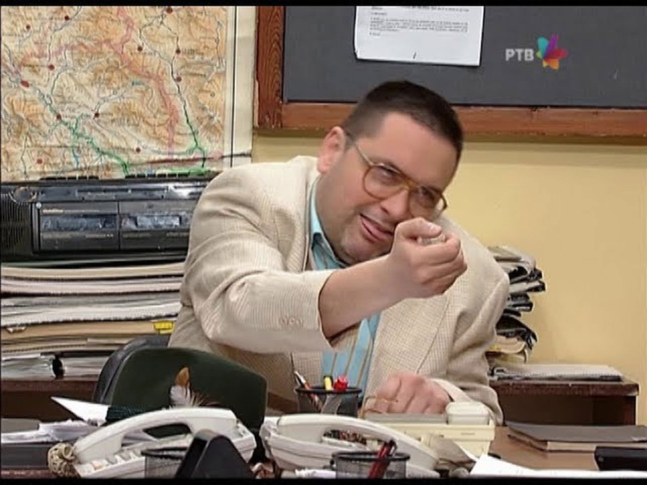 Government Job - Season 6 Episode 100 : 1035 Desetica