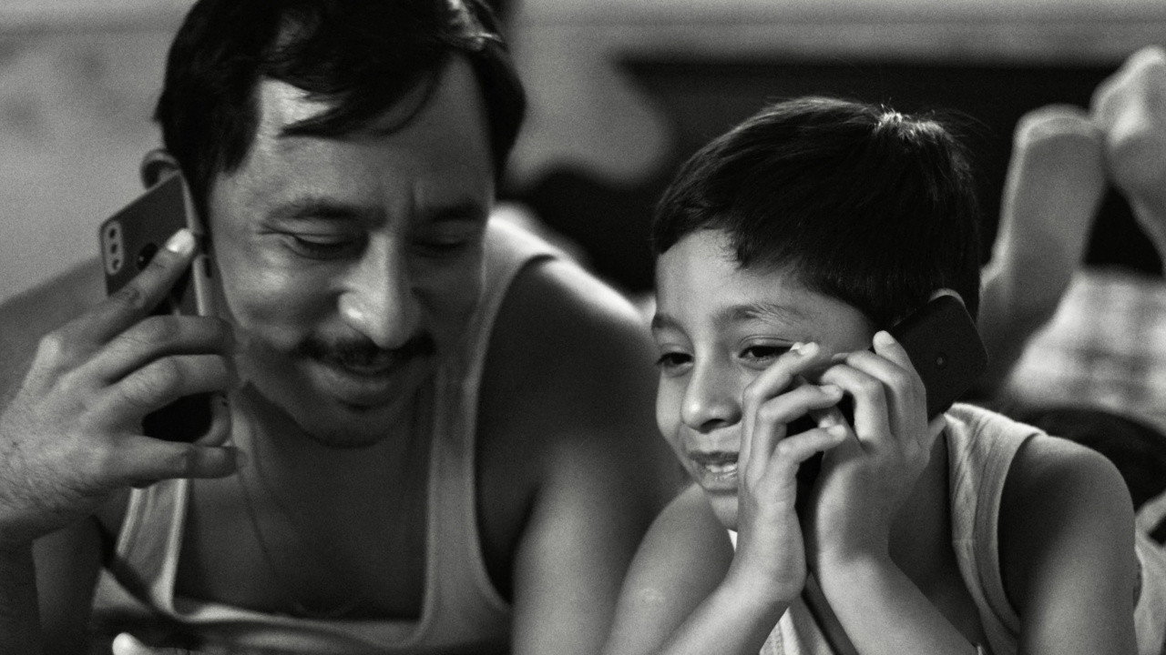Flies production still 4