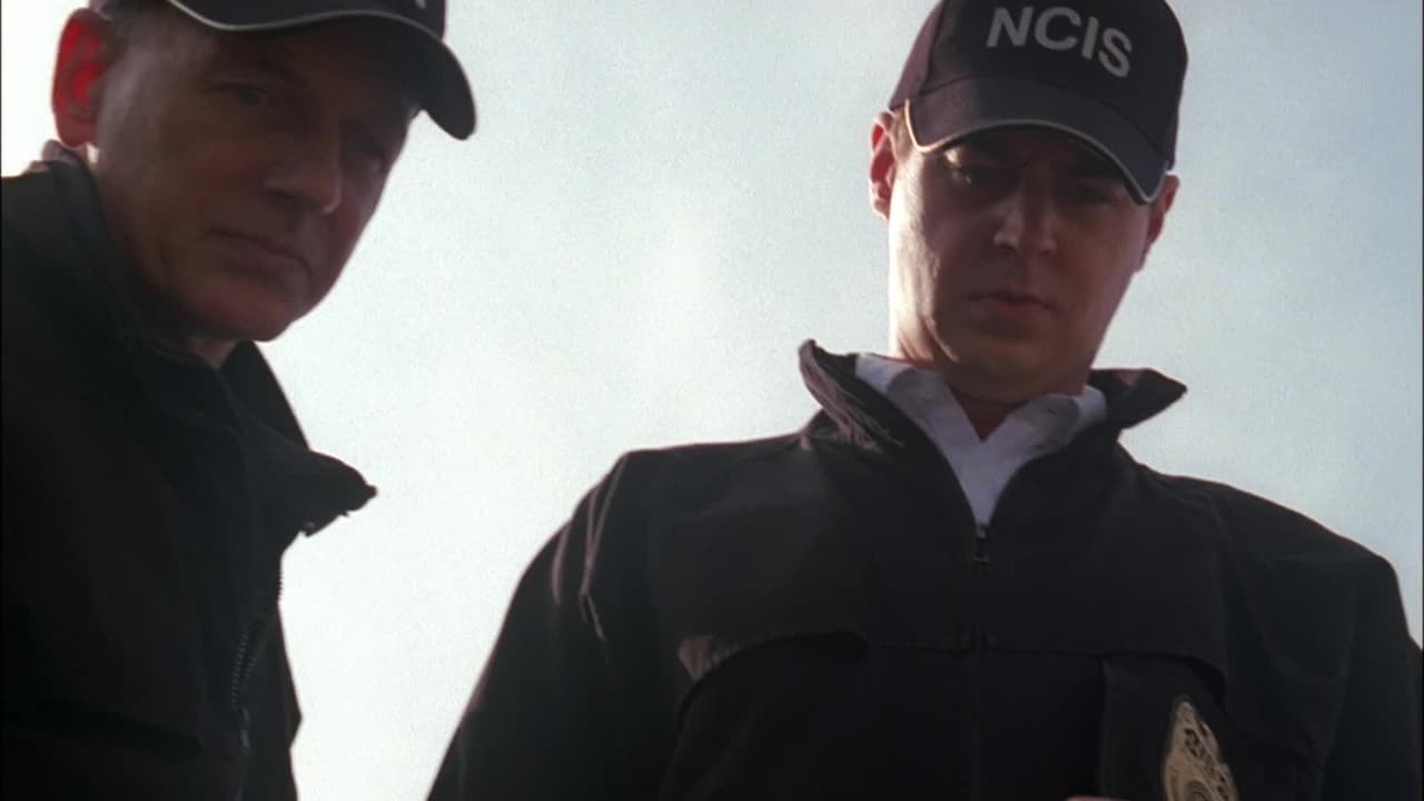 NCIS - Season 6 Episode 15 : Deliverance