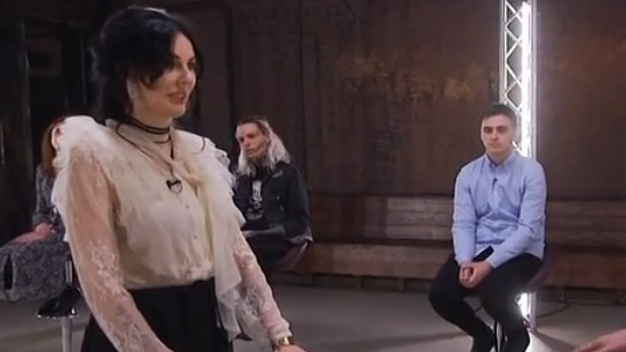 Battle of the Psychics - Season 21 Episode 10 : Episode 10