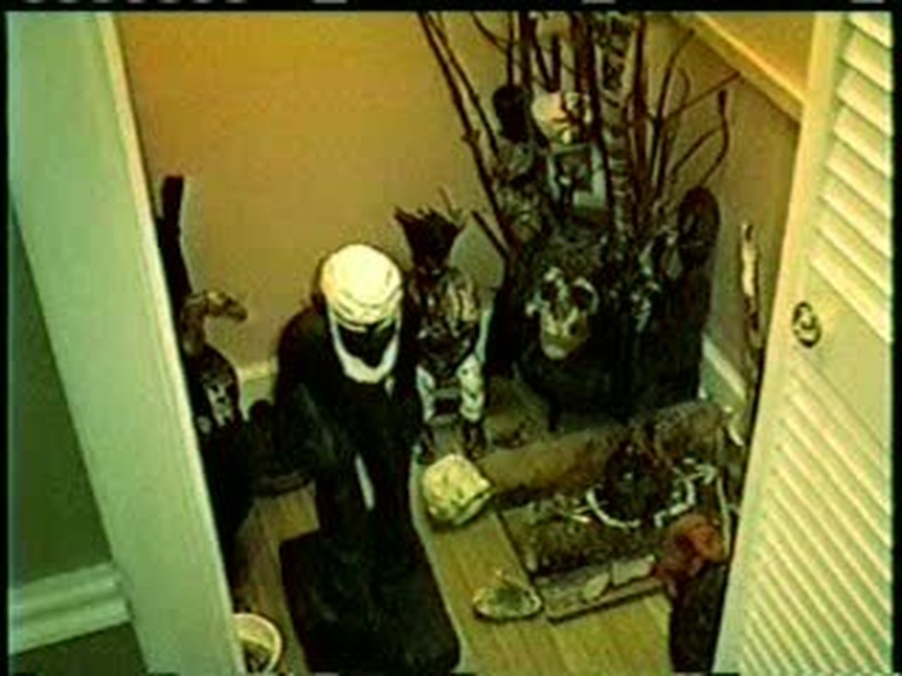 The First 48 - Season 2 Episode 1 : A Serial Killer Calls