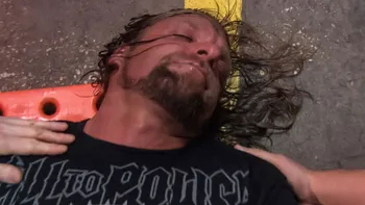 Raw - Season 19 Episode 43 : Raw - Oct. 24, 2011