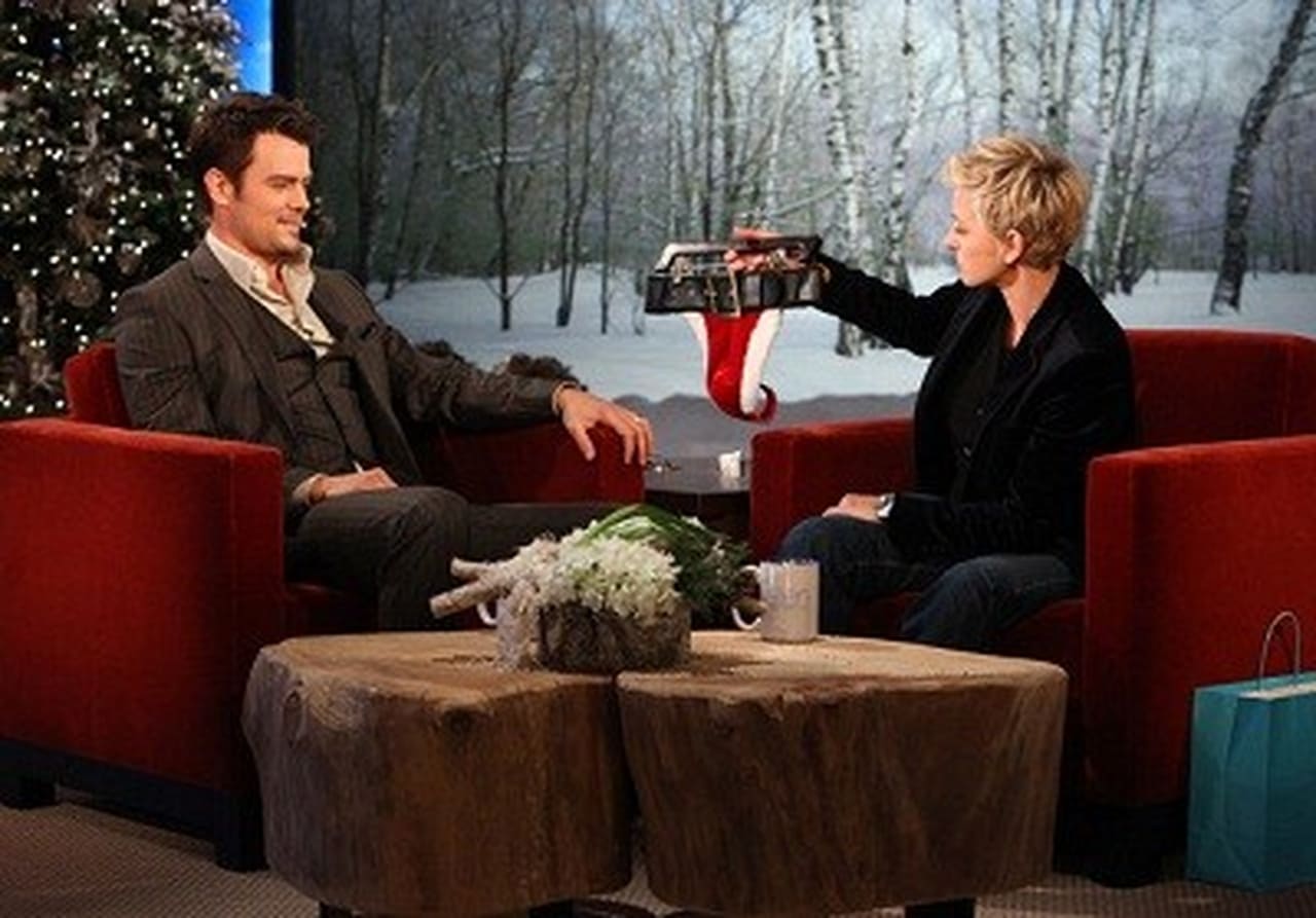 The Ellen DeGeneres Show - Season 9 Episode 59 : Day #3 of 12 Days of Giveaways - Josh Duhamel, Laura Dern