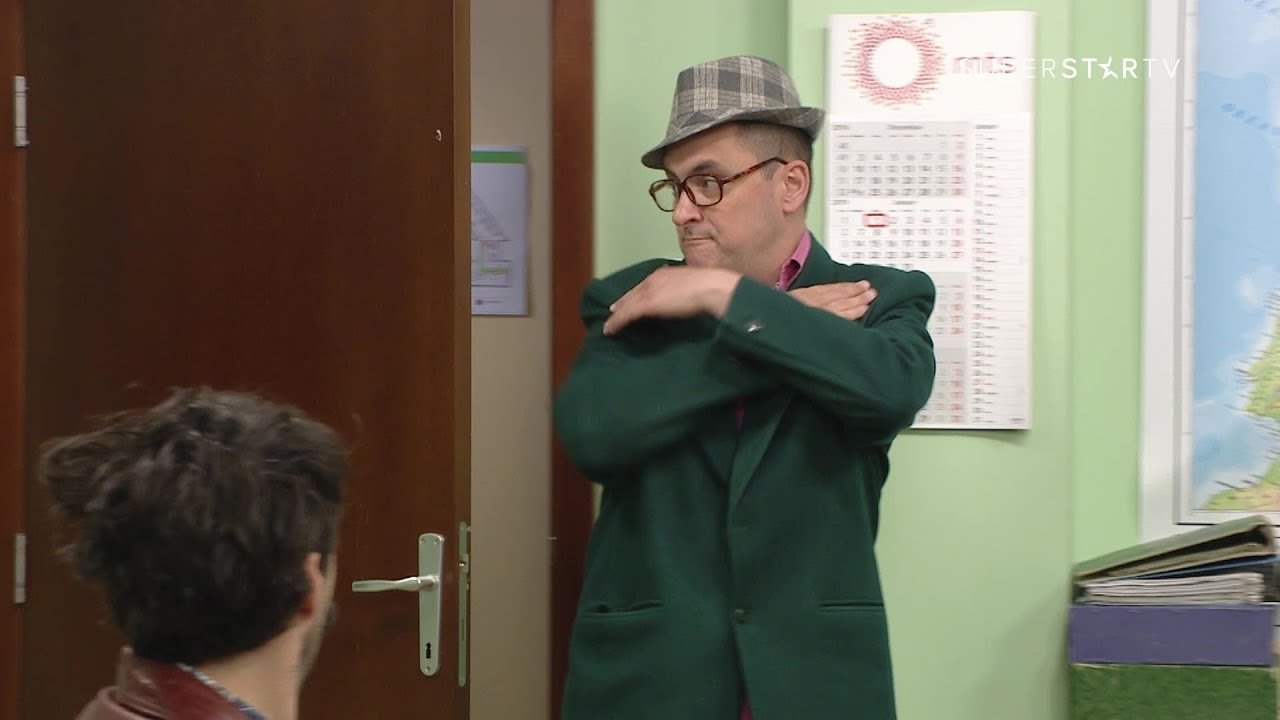 Government Job - Season 7 Episode 146 : 1228 Život je lep