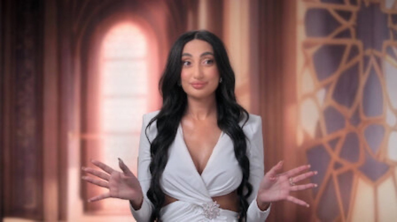 Image Love Is Blind, Habibi