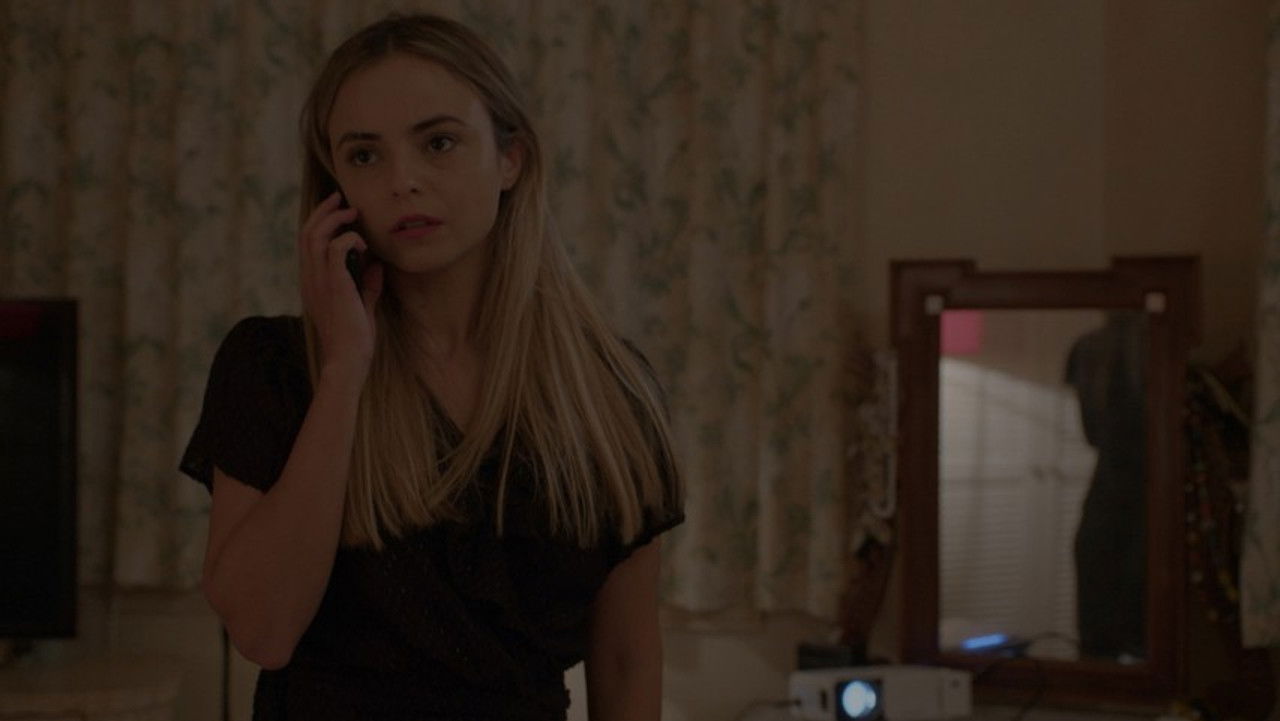 Σε Ξένα Χέρια — Épisode 25