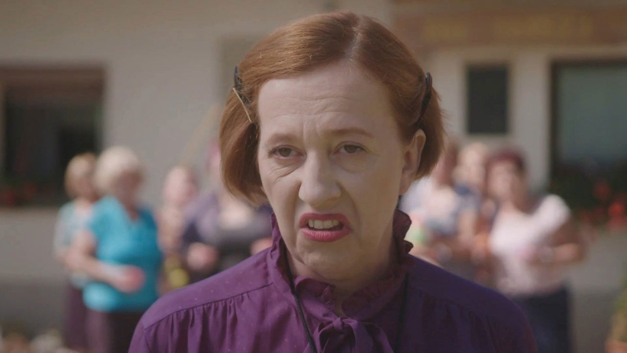 Za hribom — Épisode 9