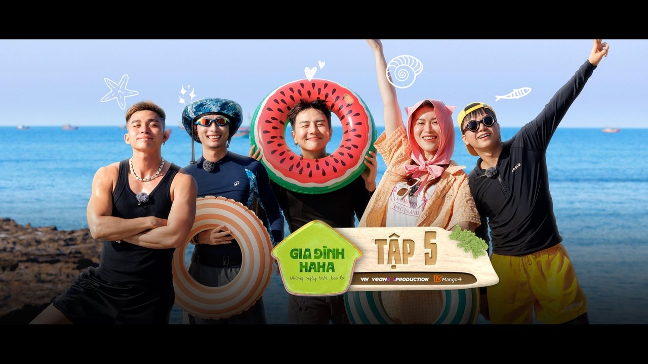 Gia Đình Haha backdrop