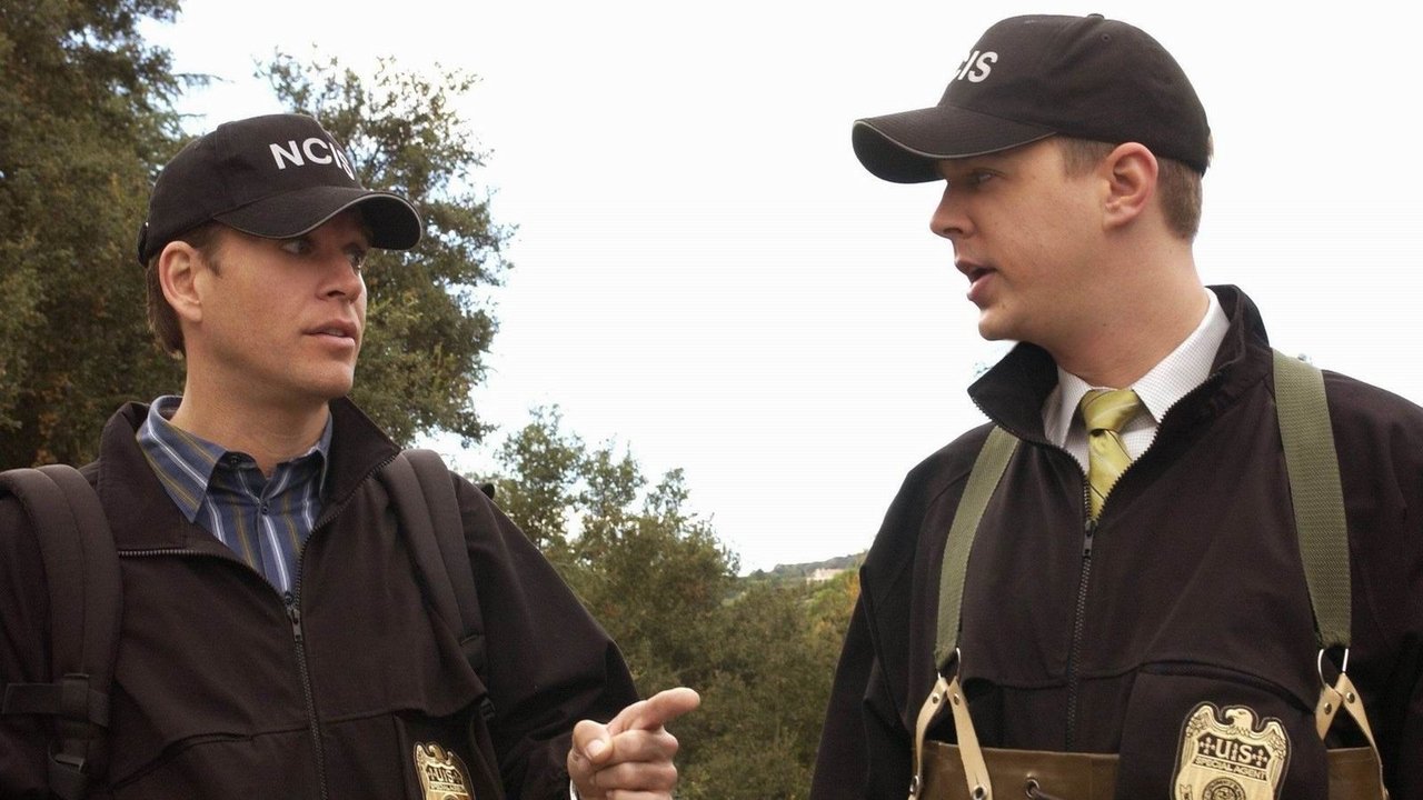 NCIS - Season 2 Episode 11 : Black Water