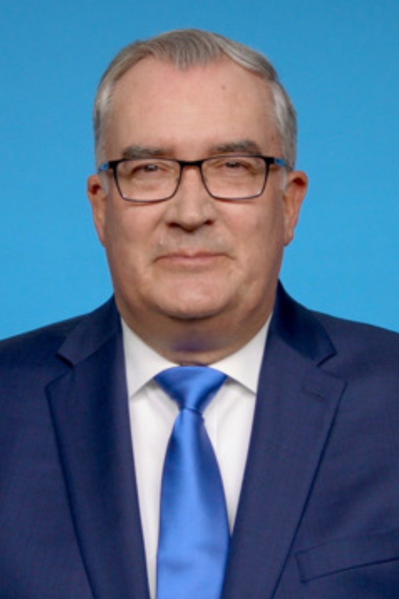 Kenneth Cook Jr.