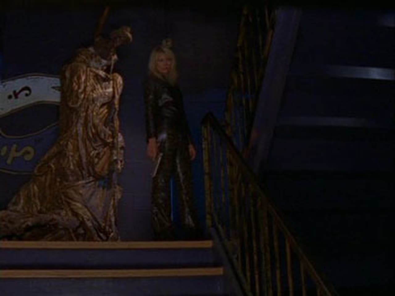 La Femme Nikita - Season 4 Episode 10 : He Came from Four