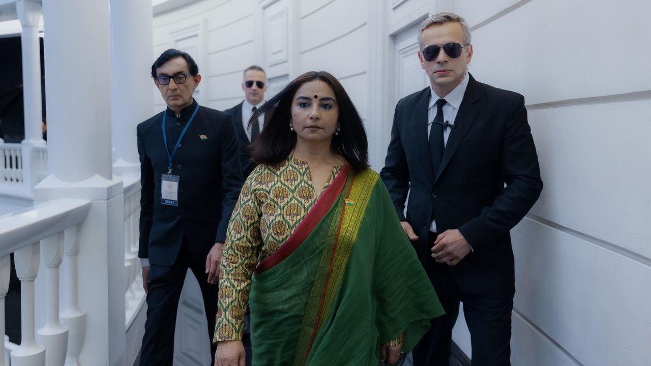 Ghooskhor Pandat backdrop