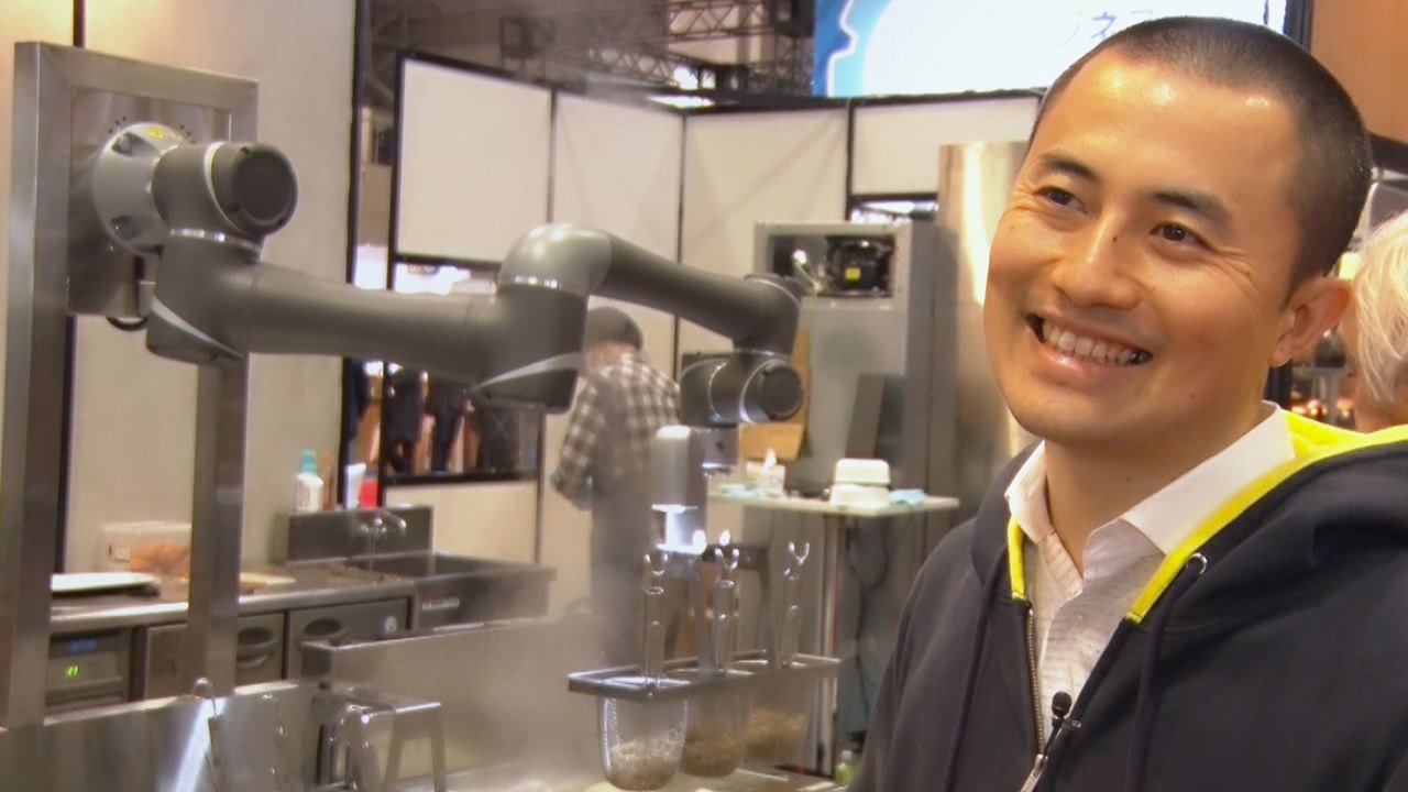 Rise of the Kitchen Robots: Catering Robot Pioneer - Sawanobori Tetsuya