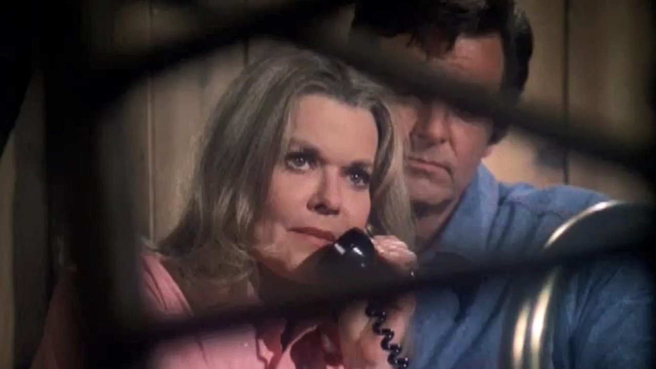Mannix - Season 7 Episode 2 : A Way to Dusty Death