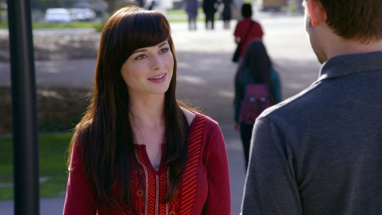 Awkward. - Season 4 Episode 5 : Overnight