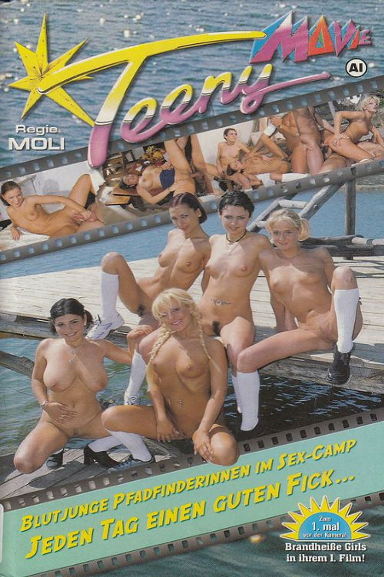 Blutjunge Pfadfinderinnen im Sex Camp Backdrop