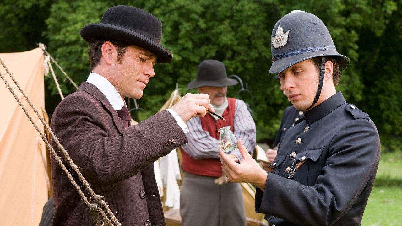 Murdoch Mysteries - Season 2 Episode 2 : Snakes and Ladders
