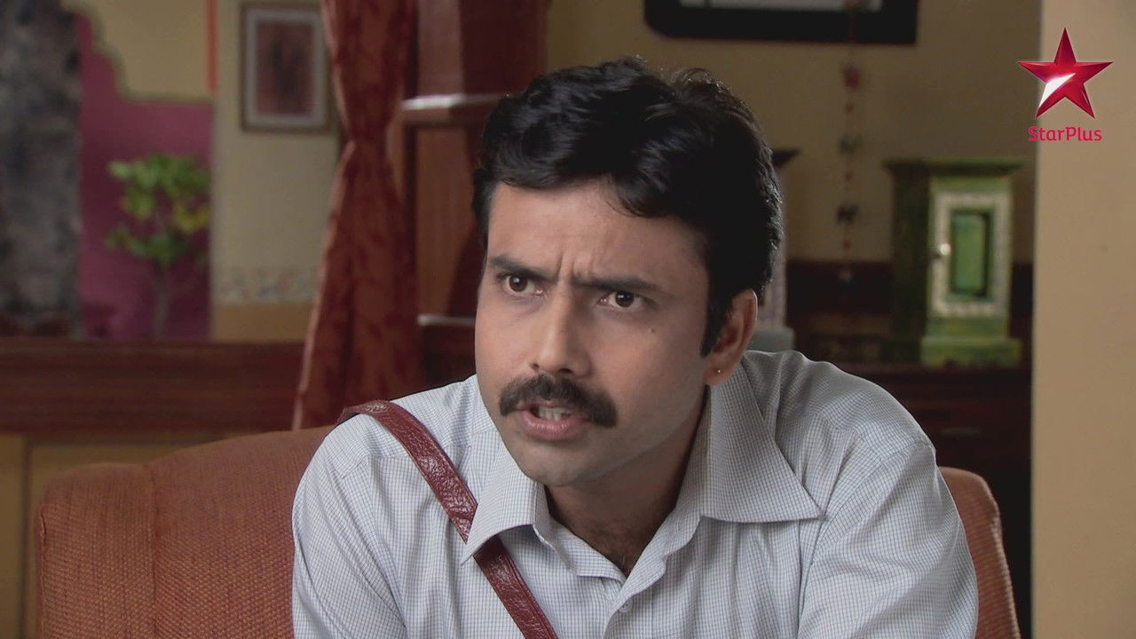 Diya Aur Baati Hum backdrop