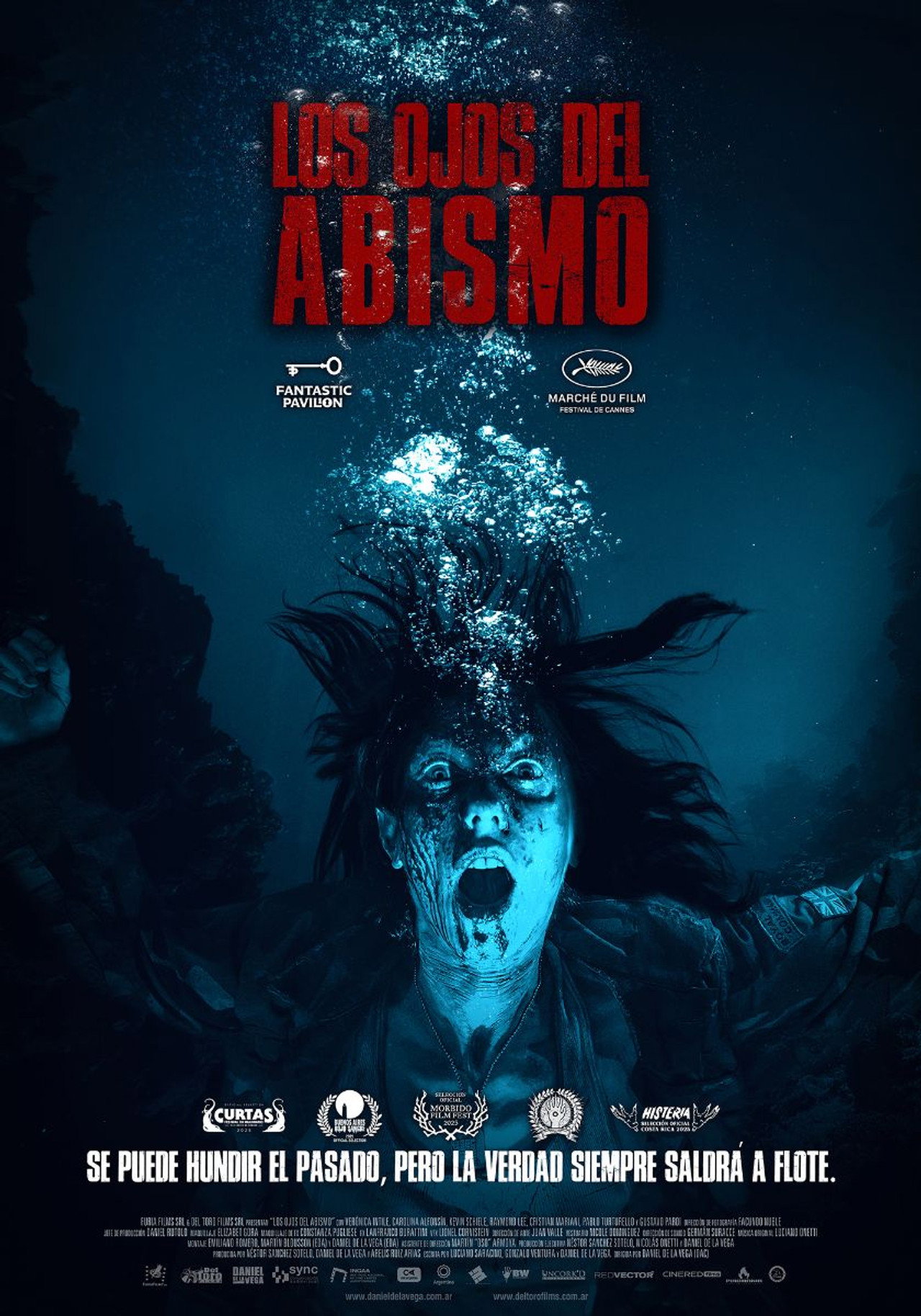 Los ojos del abismo filmaffisch