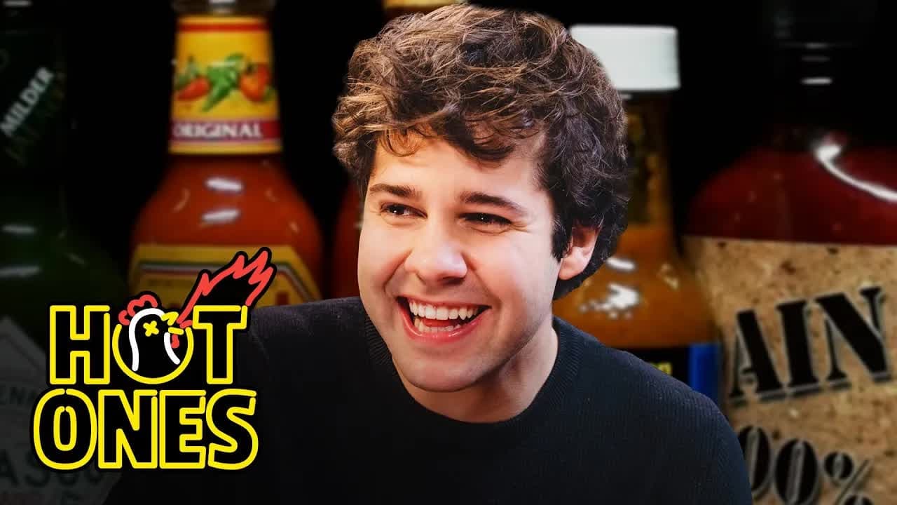 Hot Ones - Season 11 Episode 6 : David Dobrik Experiences Real Pain While Eating Spicy Wings