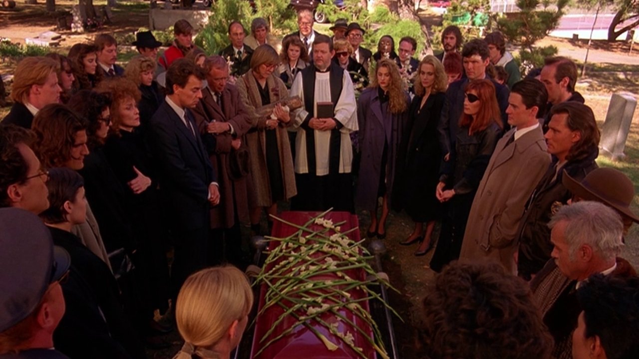 Twin Peaks - Season 1 Episode 4 : Rest In Pain