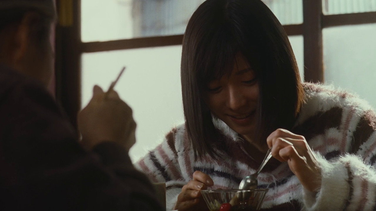 Shoplifters background 103