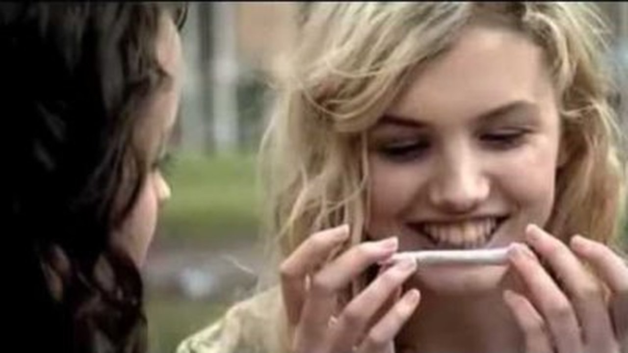 Skins - Season 0 Episode 2 : Unseen Skins S1: I Mostly Do