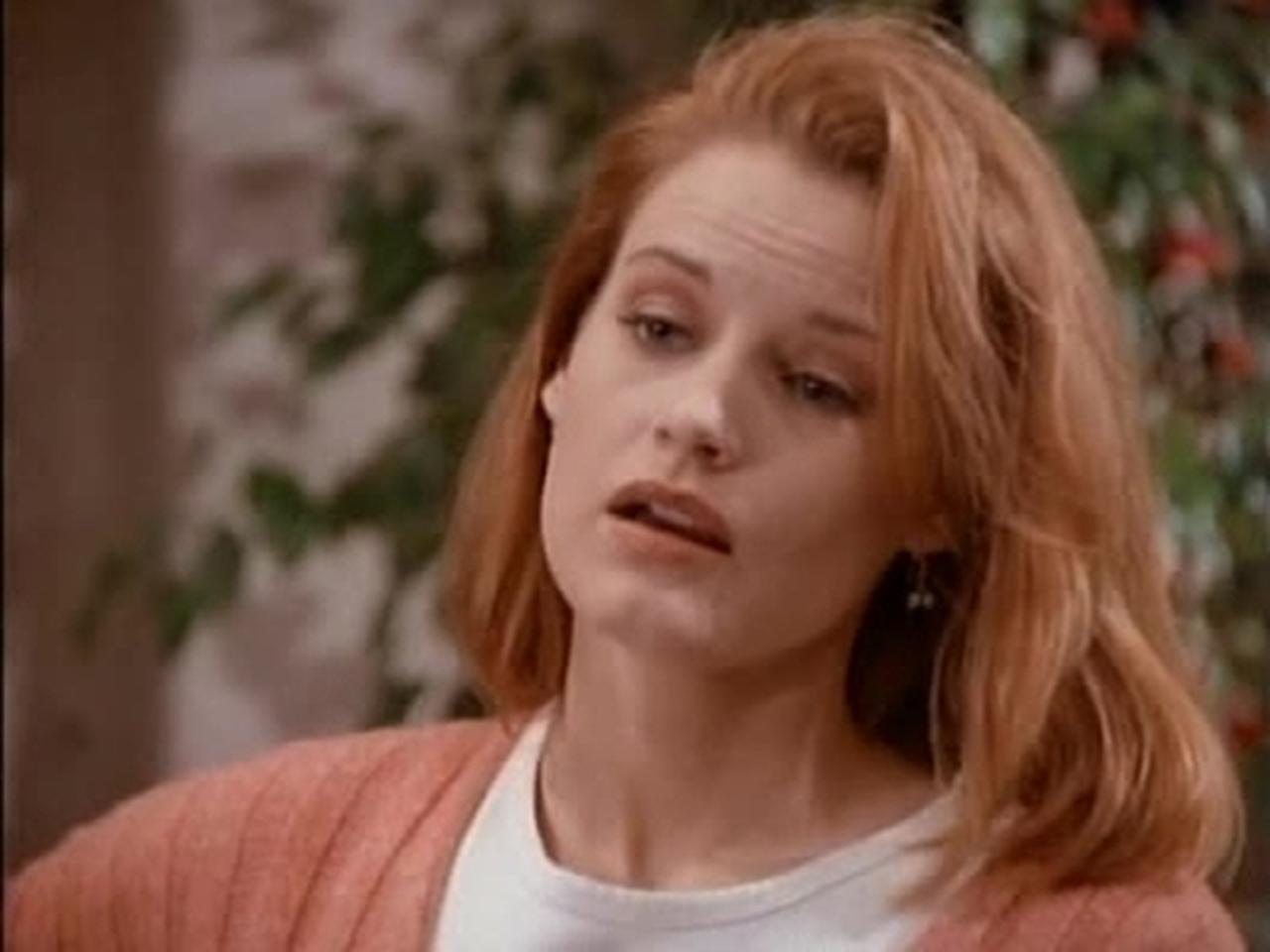 Melrose Place - Season 2 Episode 22 : With This Ball and Chain