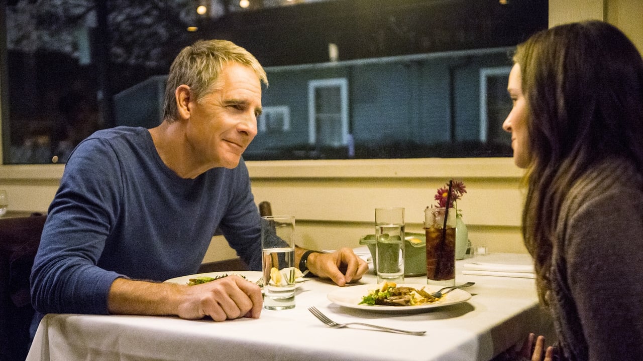 NCIS: New Orleans - Season 2 Episode 17 : Radio Silence