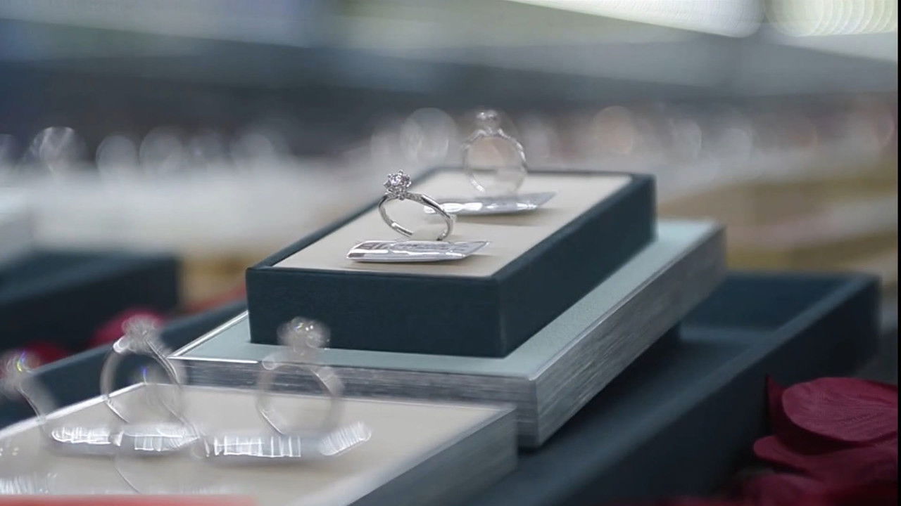 传奇故事 — Épisode 72