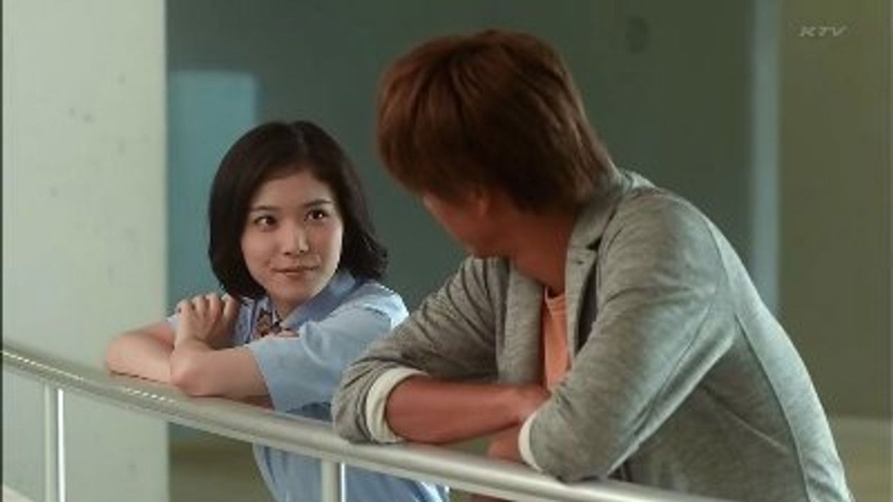 GTO: Great Teacher Onizuka — La série GTO se termine enfin ! Les larmes d'une lycéenne enceinte... La plus grande leçon de vie d'Onizuka à transmettre.